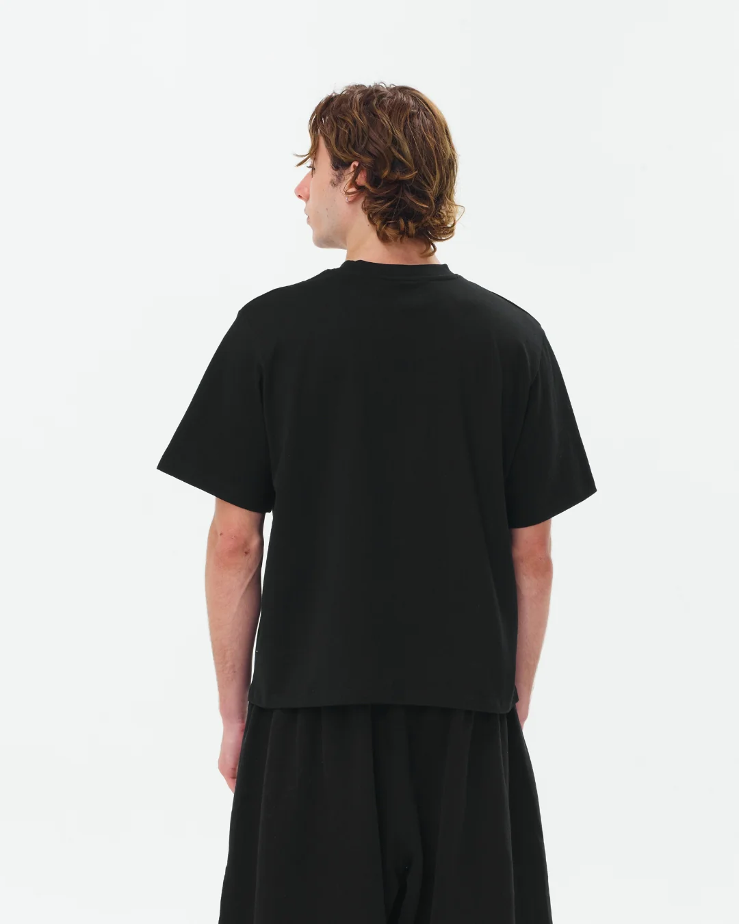 Cropped Basic Tee (Black) - Image 7