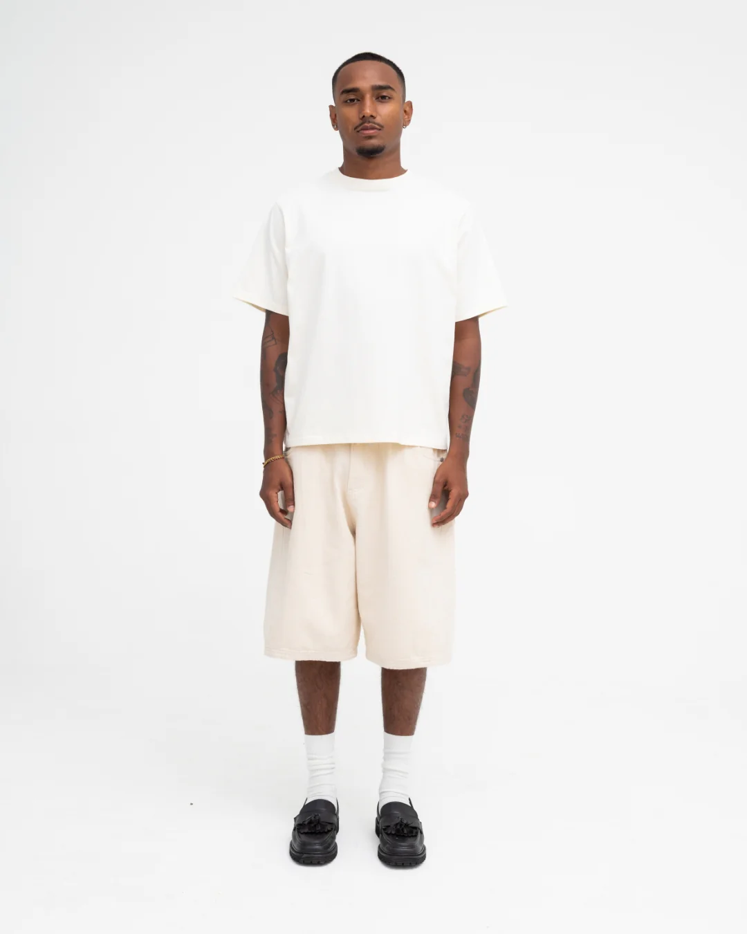 Cropped Basic Tee (Off White) - Image 4
