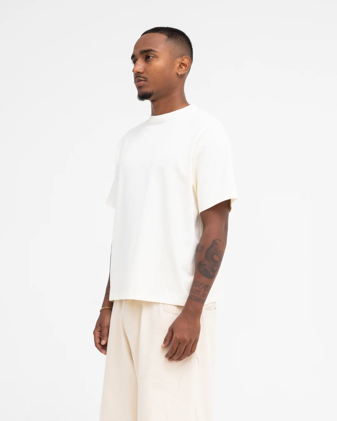 Cropped Basic Tee (Off White) - Image 8