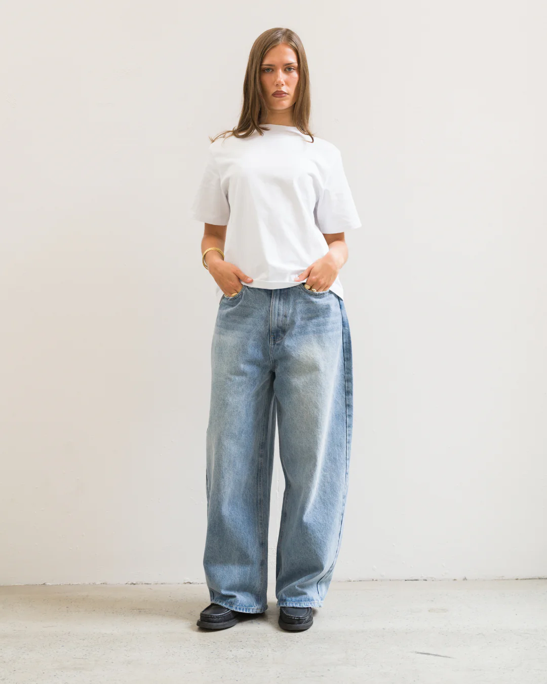 Super Baggy Jeans (Washed Blue) - Image 4